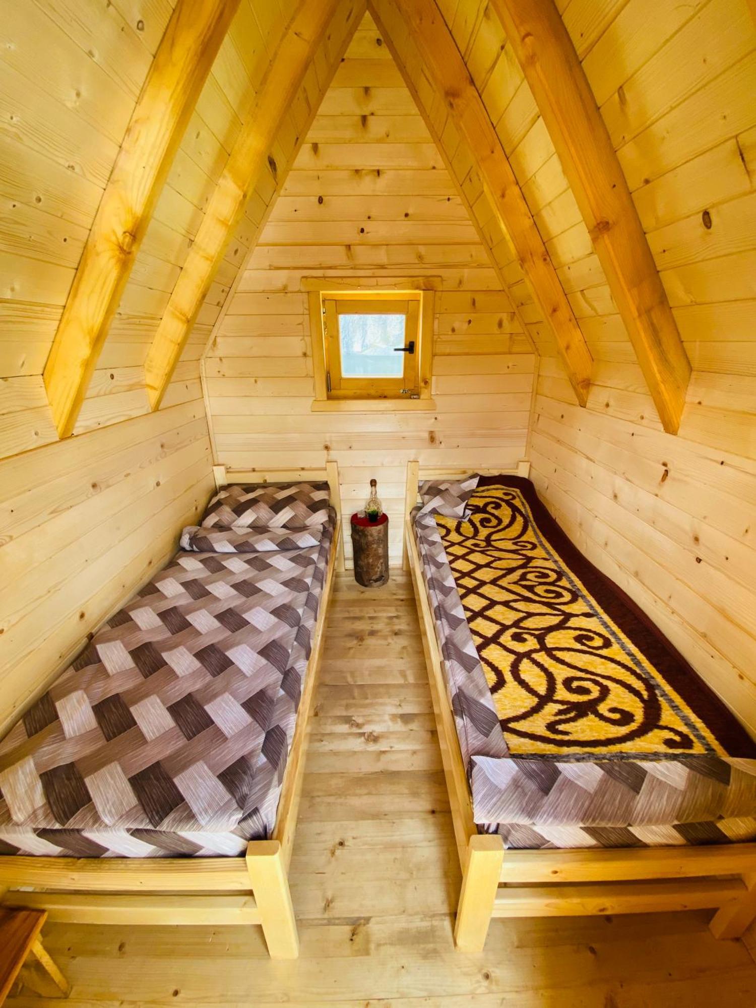 Kapetanovo Jezero Bungalov Bed & Breakfast Podgorica Luaran gambar